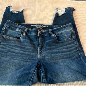American eagle distressed jeans. Good condition size 14 regular.